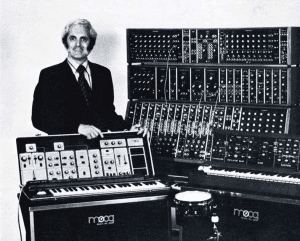 Bob Moog mit dem Sonic Six