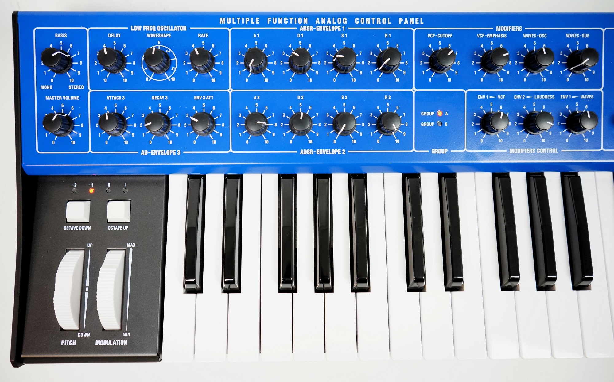 Behringer Wave Wavetable Synthesizer Panel left