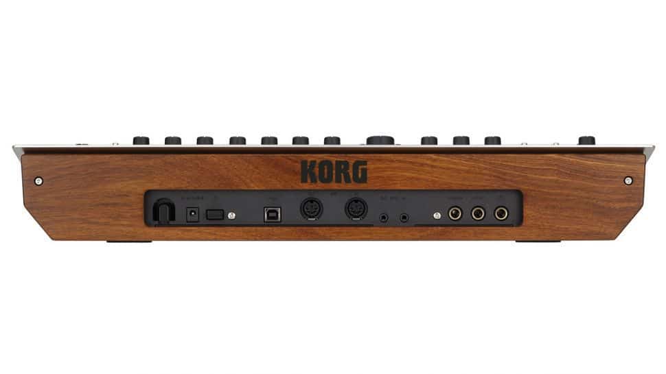korg-minilogue-rear