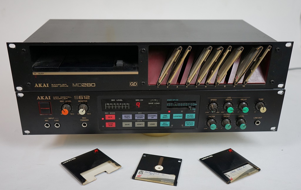 Akai 612 mit MD280