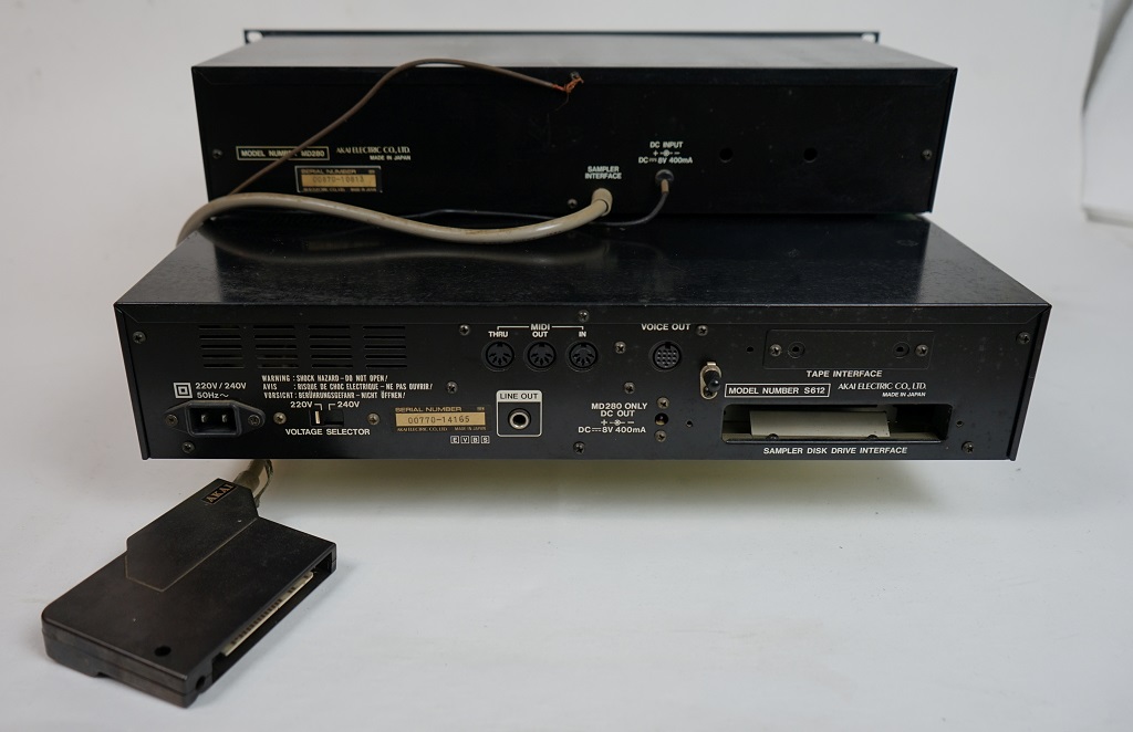 Akai S612 Rückseite