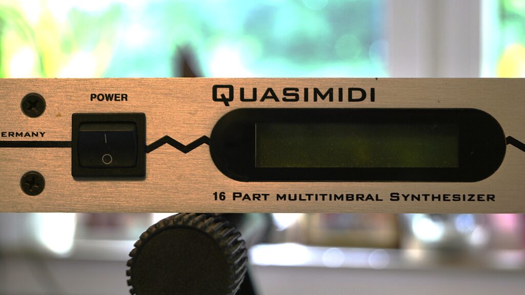 Quasimidi Technox Front