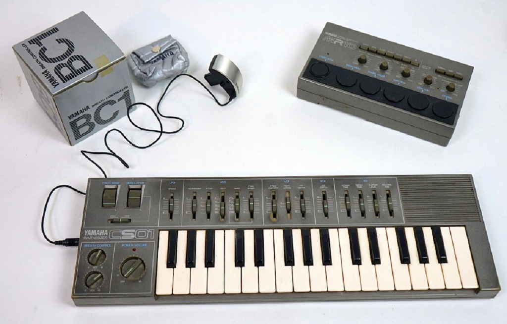 Yamaha CS-01 Zubehör
