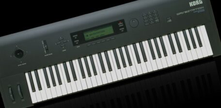 Korg Wavestation Synthesizer