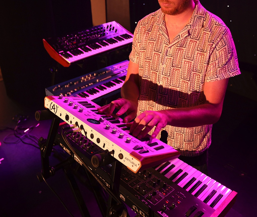 Arturia AstroLab 37 Live Bühne Gig Stage