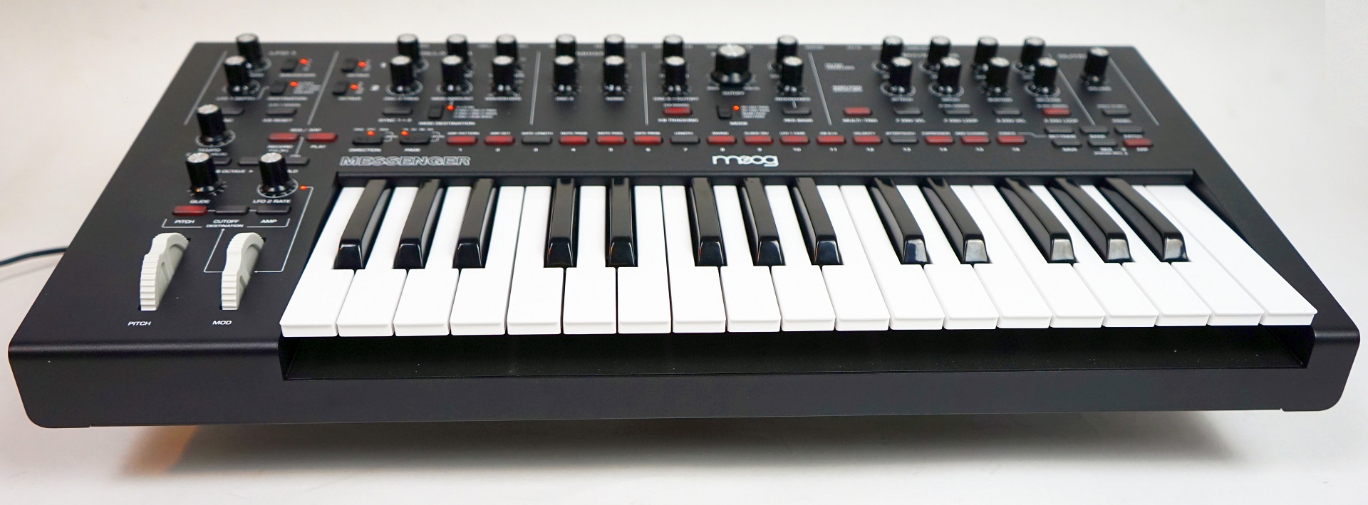 Moog Messenger front