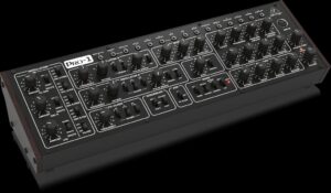 Behringer Pro-1 Test Clone des Sequential Pro One Synthesizer
