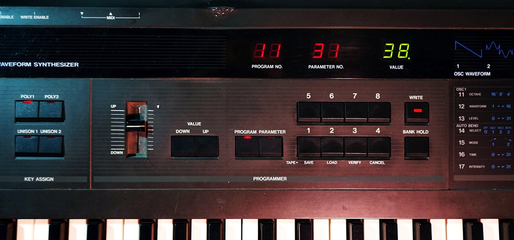 Korg DW 8000 SynthesizerBedienfeld