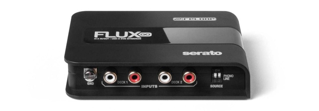 Reloop Flux Go, flexible Audio-Anschlüsse am Audiointerface für DJ
