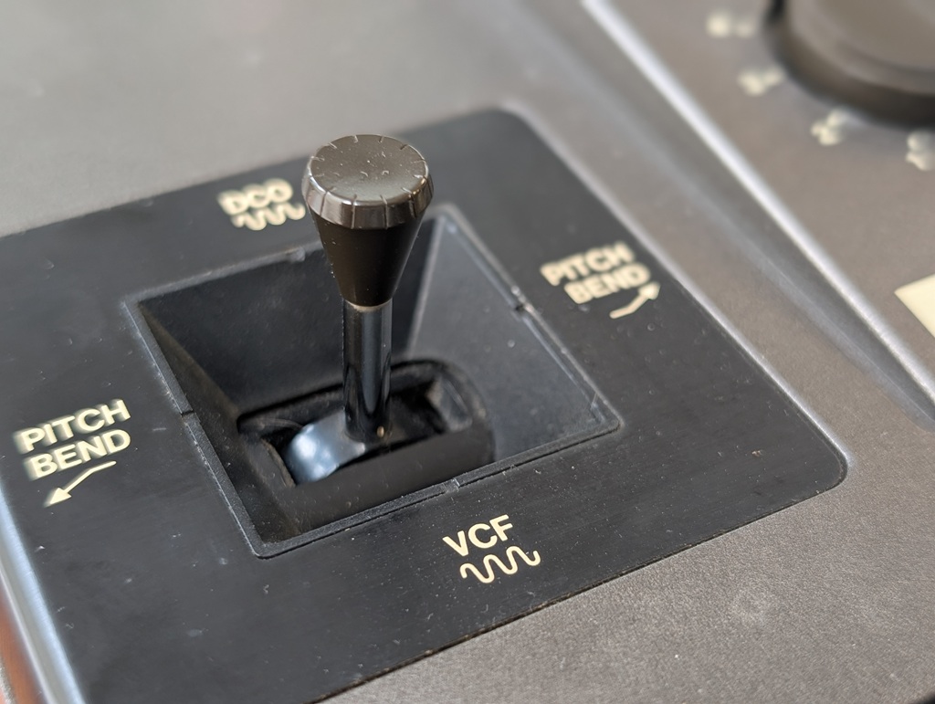 Korg Poly 800 Sticksteuerung