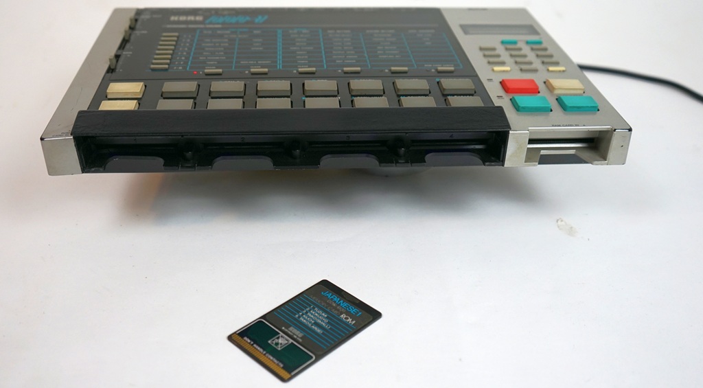 Korg DDD-1 Kartenslots für ROM-Karten