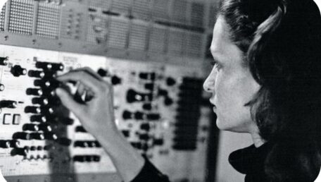 Éliane Radigue ARP 2500