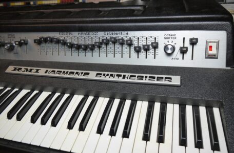 Vintage Synthesizer RMI Harmonic Synthesizer