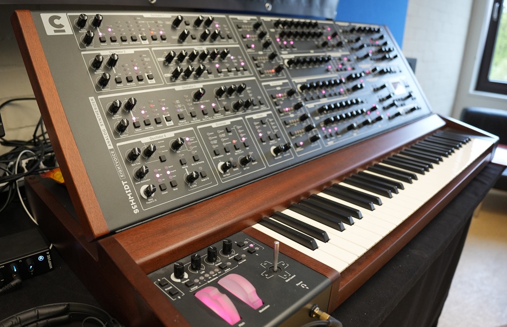 Schmidt Eightvoice als Hardware