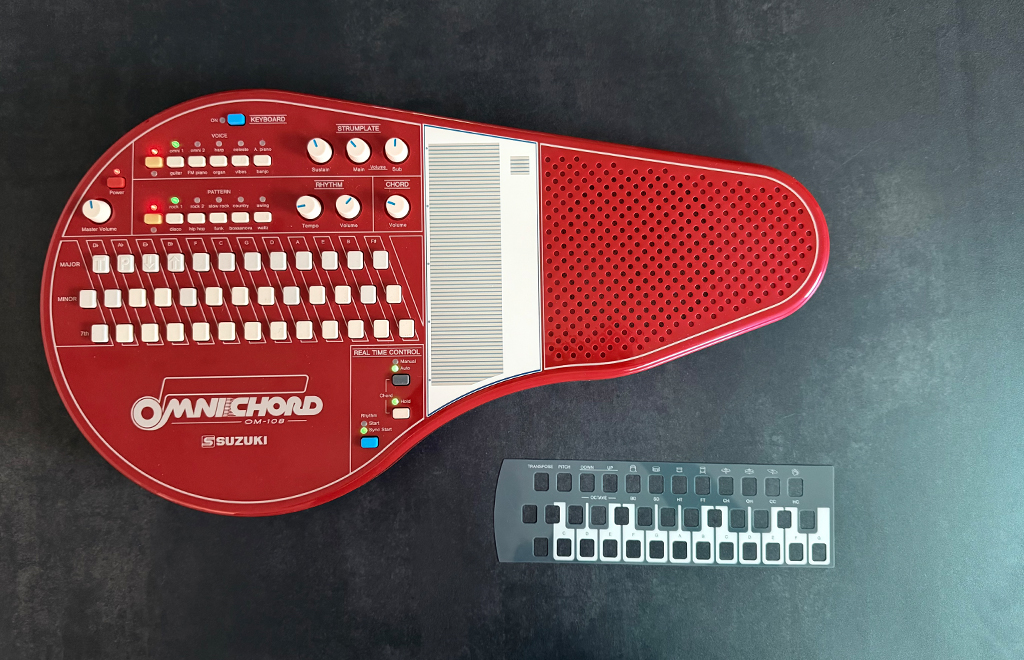 Omnichord OM-108 02