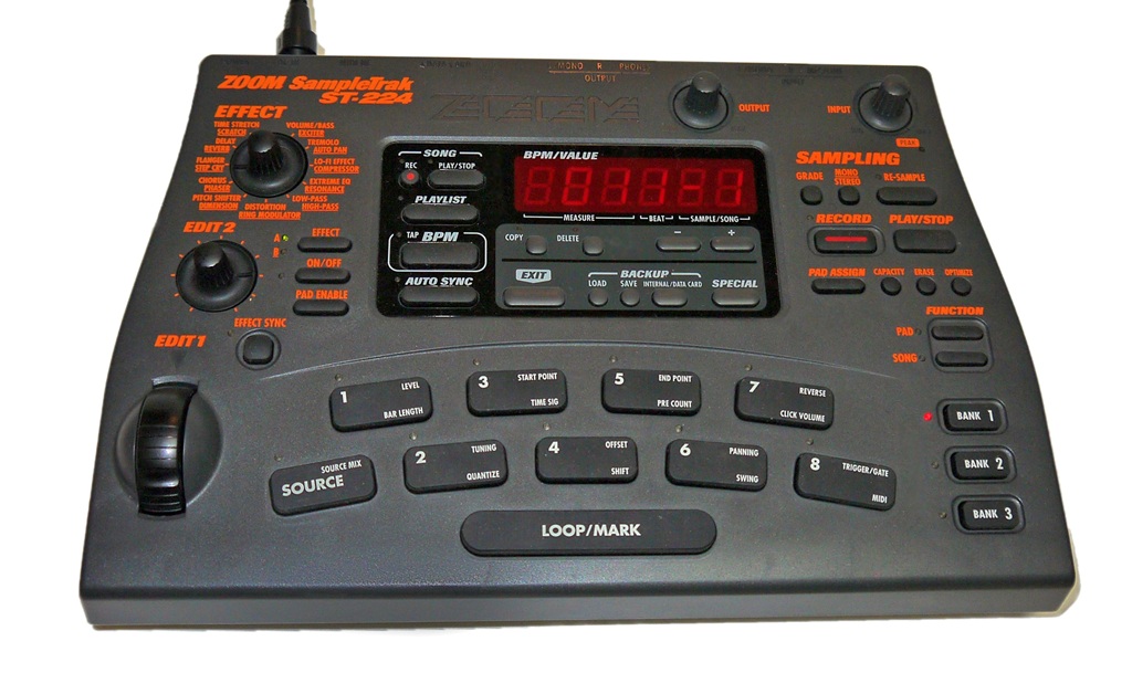 Zoom SampleTrak ST-224: Poor Man’s SP-1200 oder Ol’ Dirty Bastard?